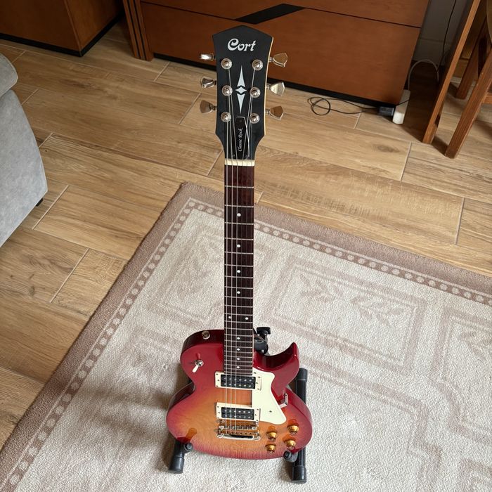 Guitarra Cort cr100 estilo LesPaul