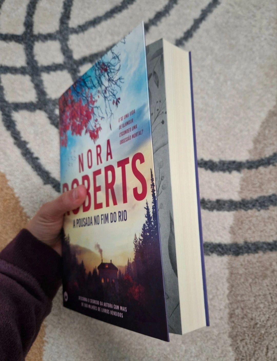 Livro "A Pousada no Fim do Rio"