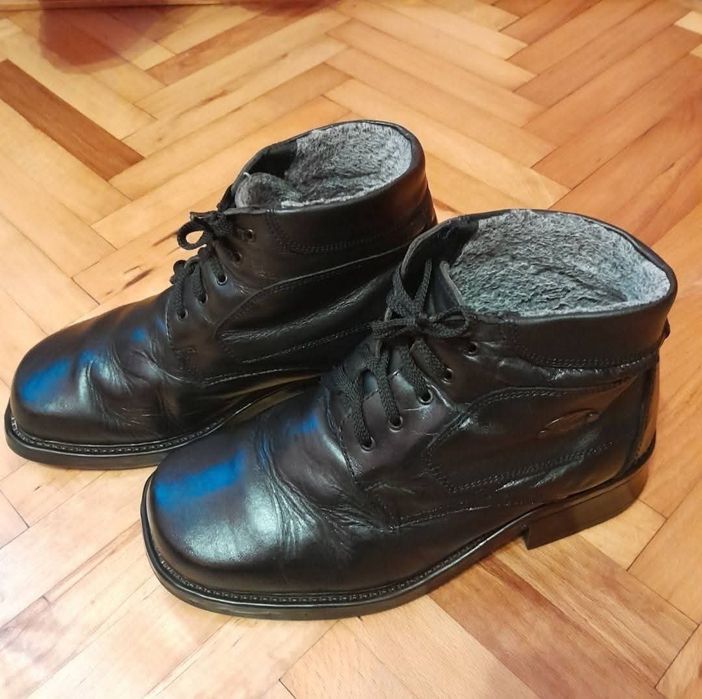 Чоловічі шкіряні черевики