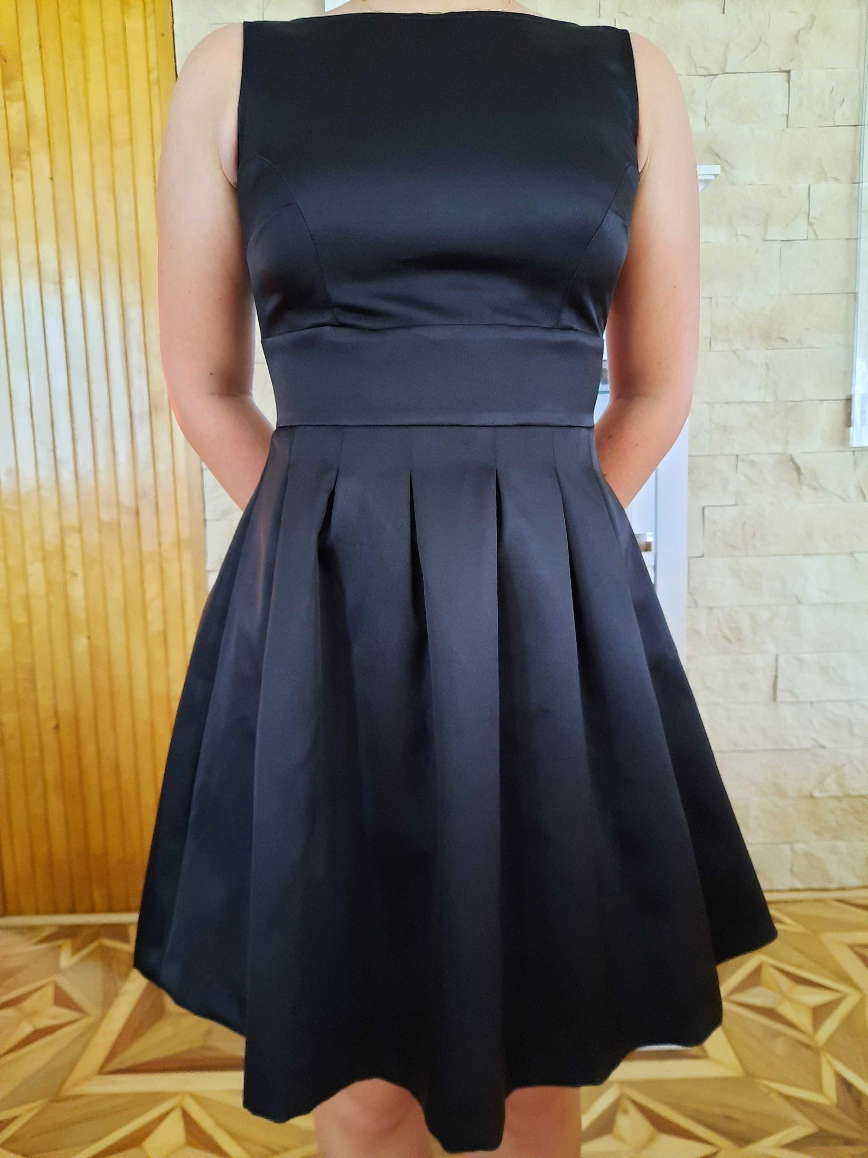 Sukienka czarna r.34 orsay
