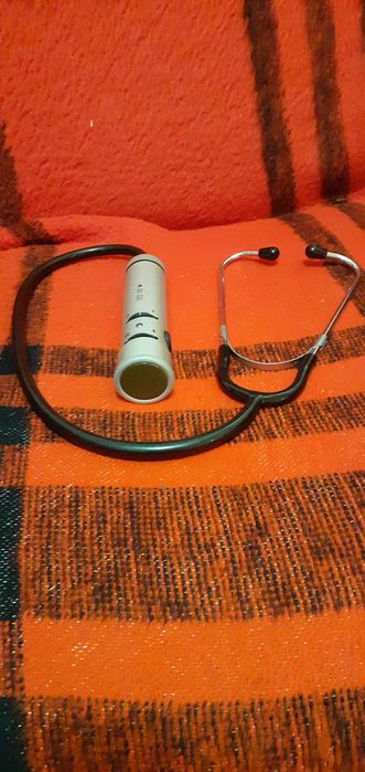 Електронний стетоскоп SES 101