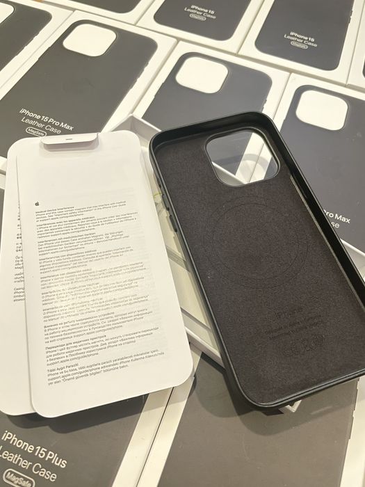 Capa em pele iPhone 15 Pro Max - MagSafe - Preto -