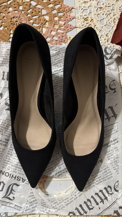 Лодочки туфлі Асос Asos замшеві