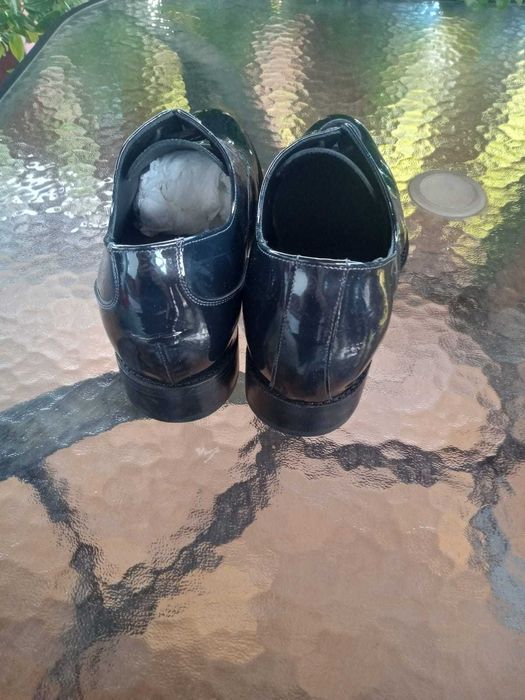 Buty ze skóry guiro magg lakierowane rozmiar 44