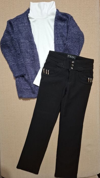 Штани чорні на флісі на 134см