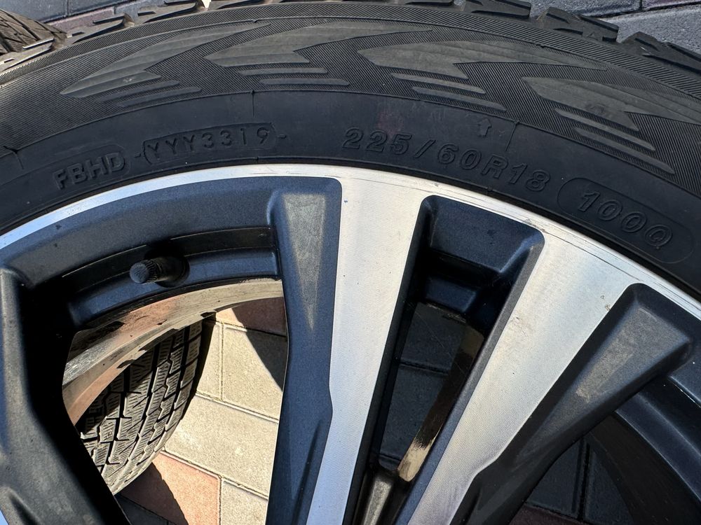 Nissan Rogue X- Trail T32 Qashqai j11 2019 Диски з резиною 225/60 R18