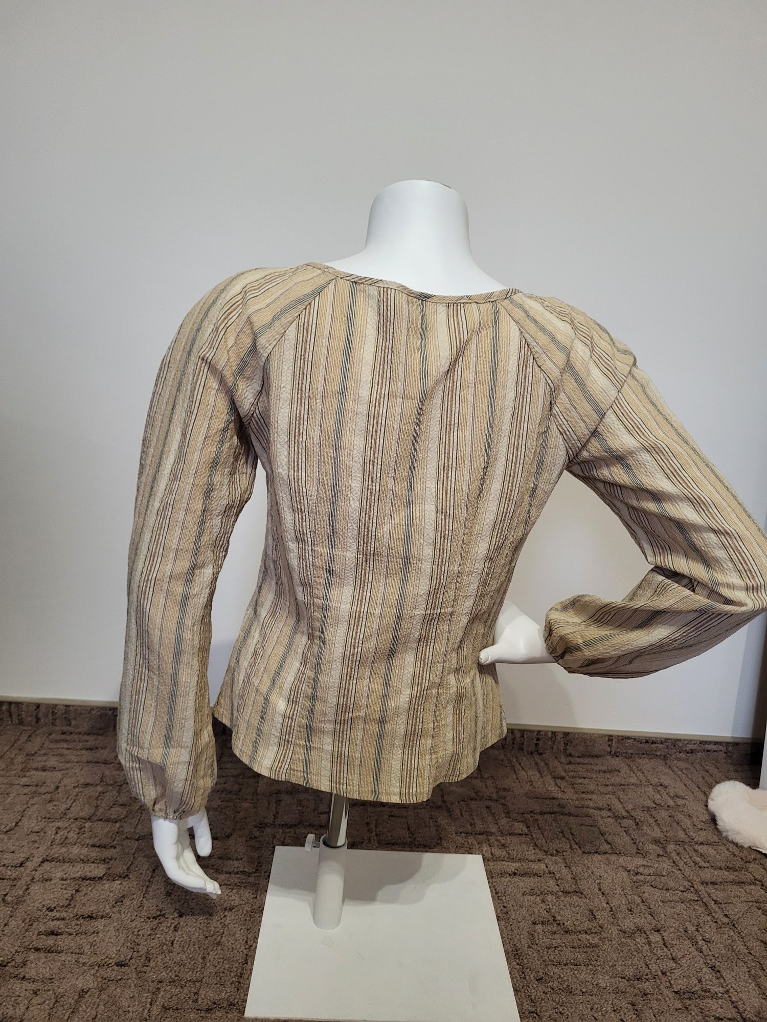 Beżowa koszula w paski z wiązaniem old money vintage boho must have