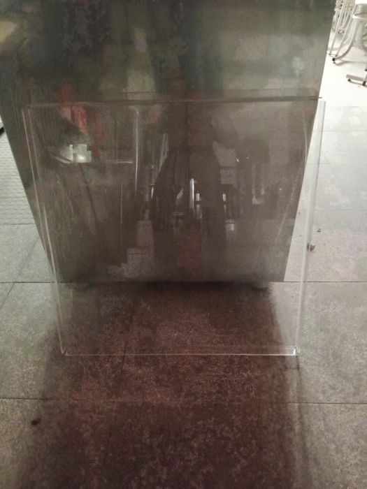 Tampos de acrílico