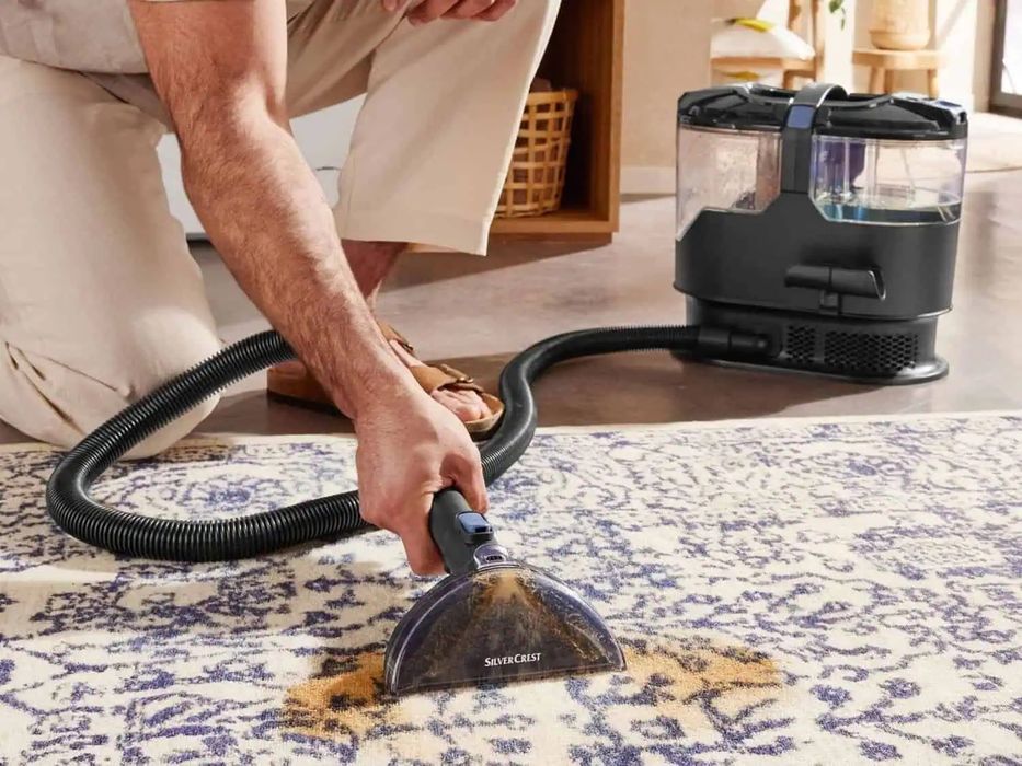 Serviço Limpeza de Estofos, Carpetes e Interiores de Carros