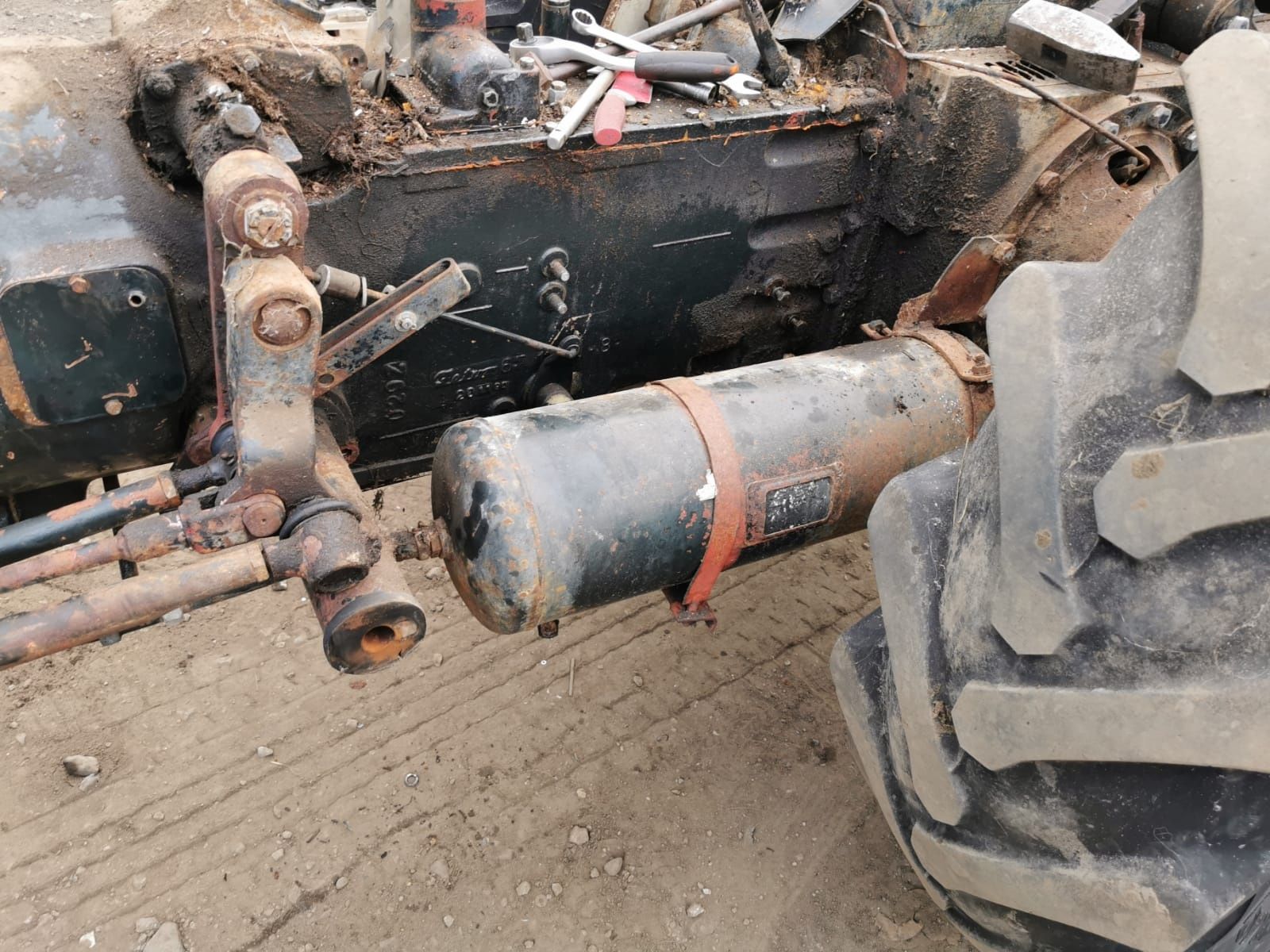 Skrzynia biegów kompletna zetor 7045 /7245 pod napęd 4x4 sprawna