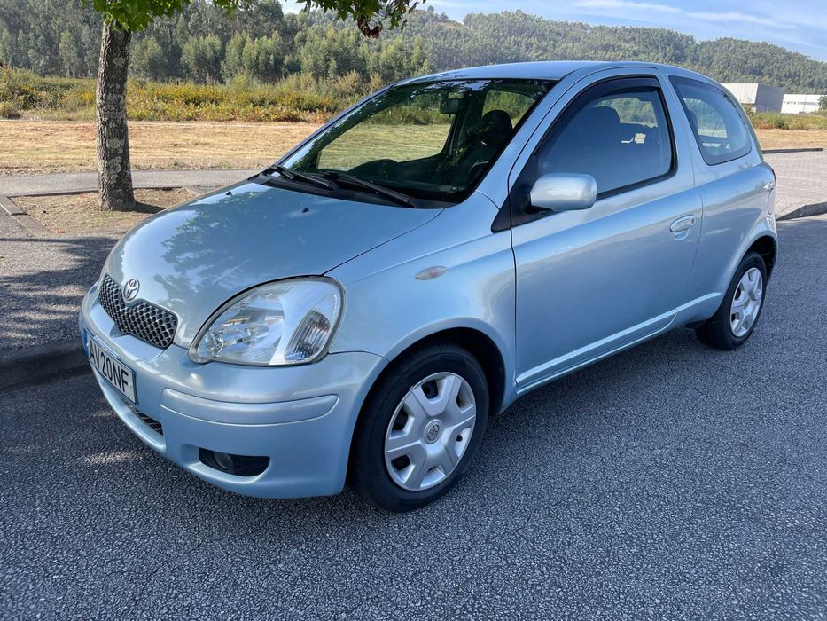 Toyota Yaris 1.3 VVTI - ABS - A/C