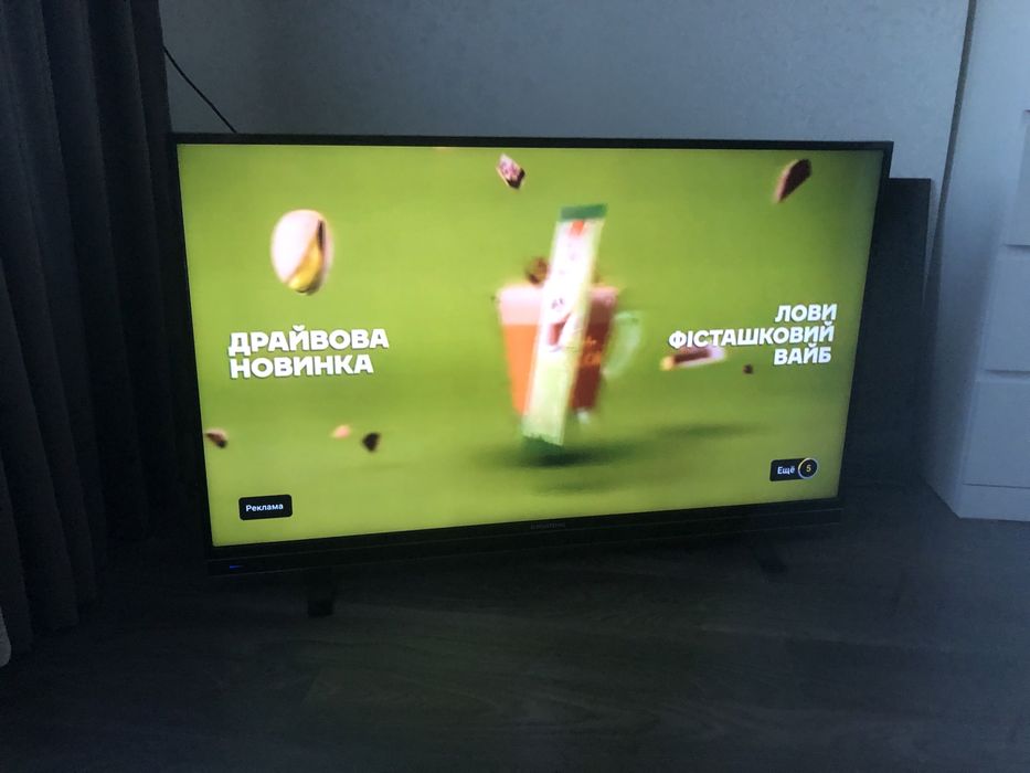 3D Телевізор 49 SMART TV Grundig