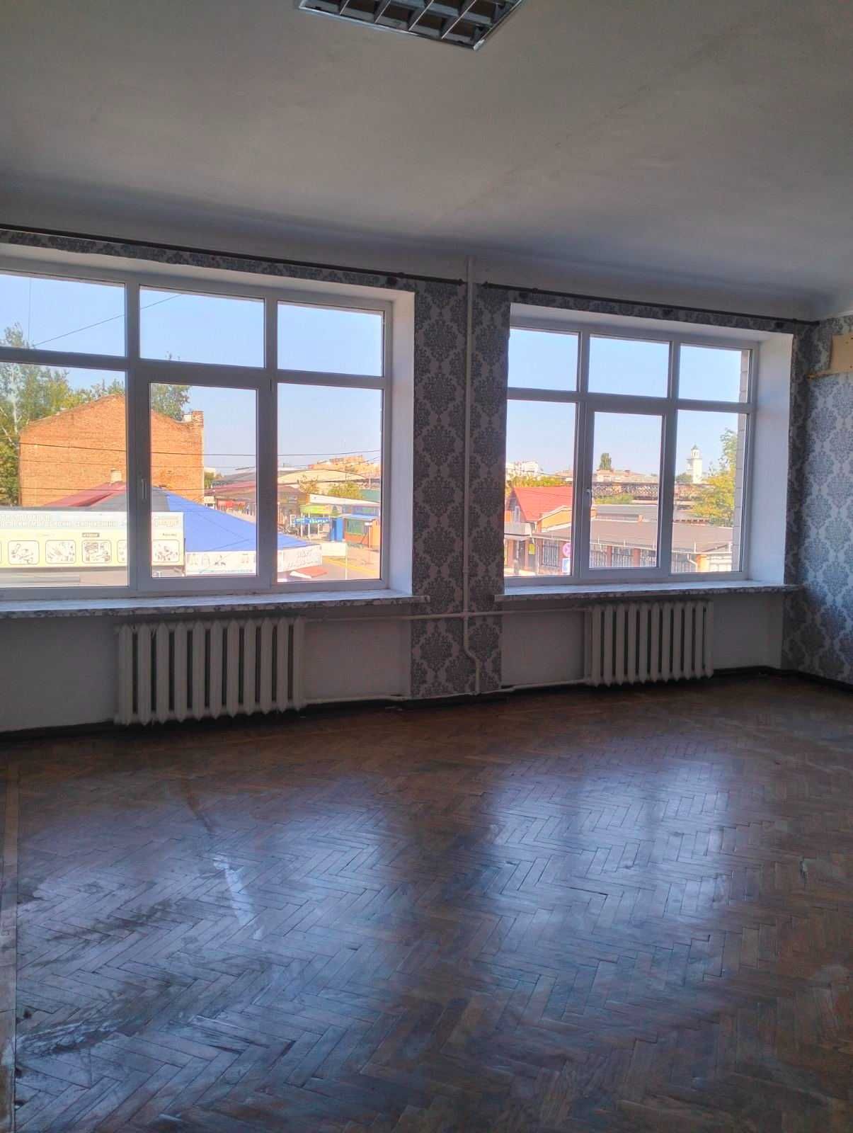 р-н Центрального ринку, м. Полтава, Героїв Чорнобильців, 9 а