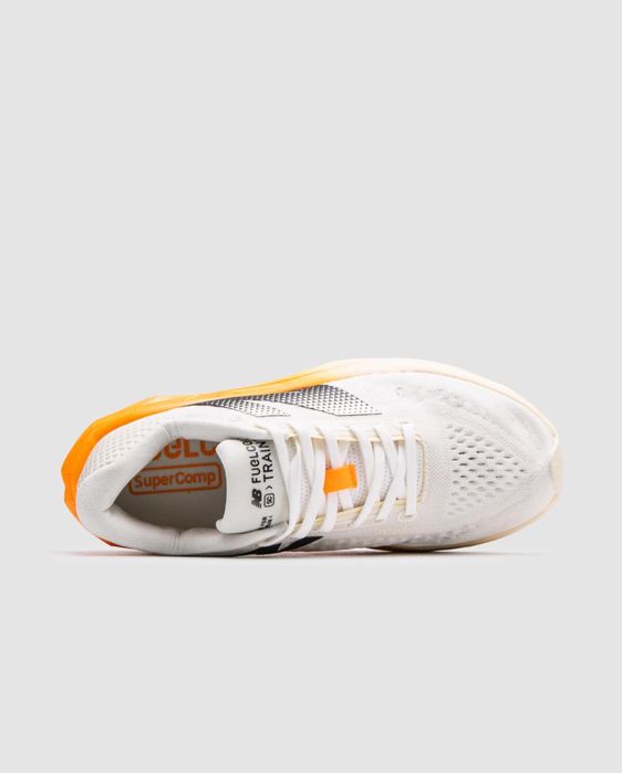 Кросівки New Balance FuelCell Supercomp Elite V4 White/Orange (41-45)