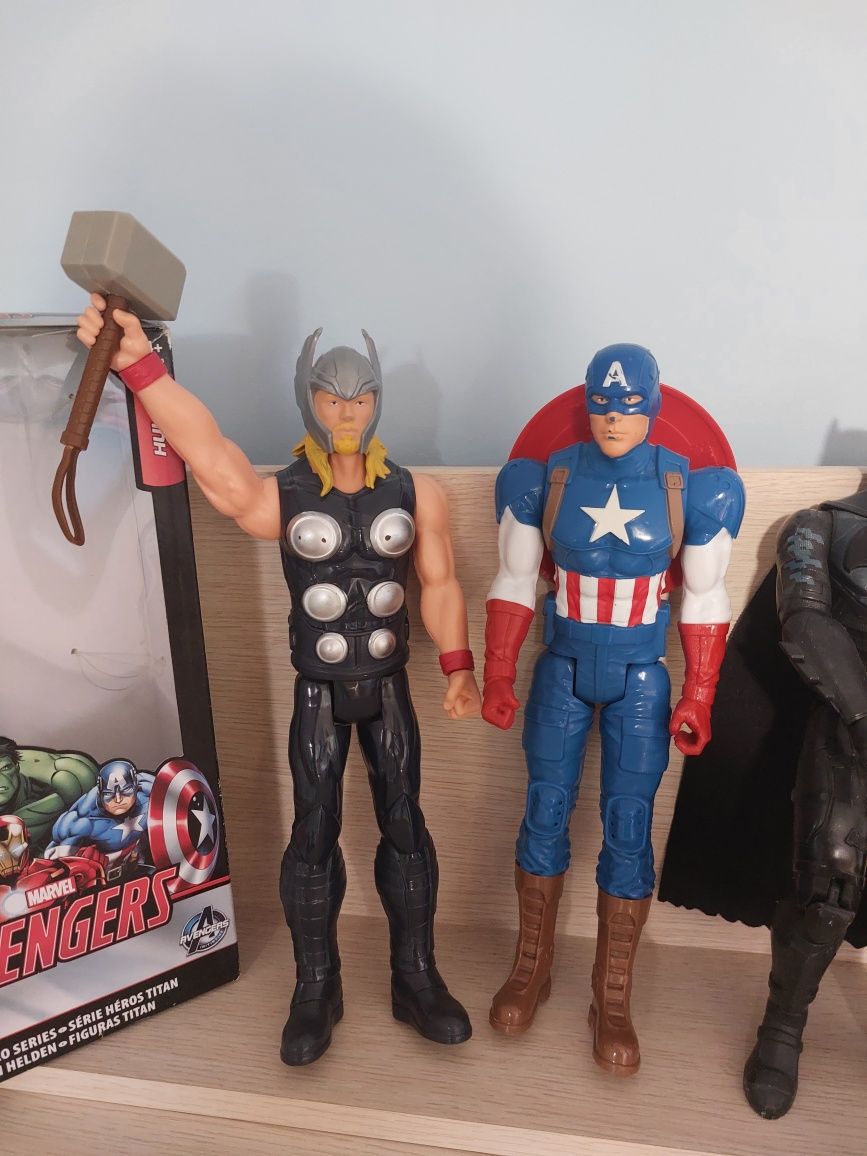 Figurki Super hero hulk torn batman Iron man czarna pantera