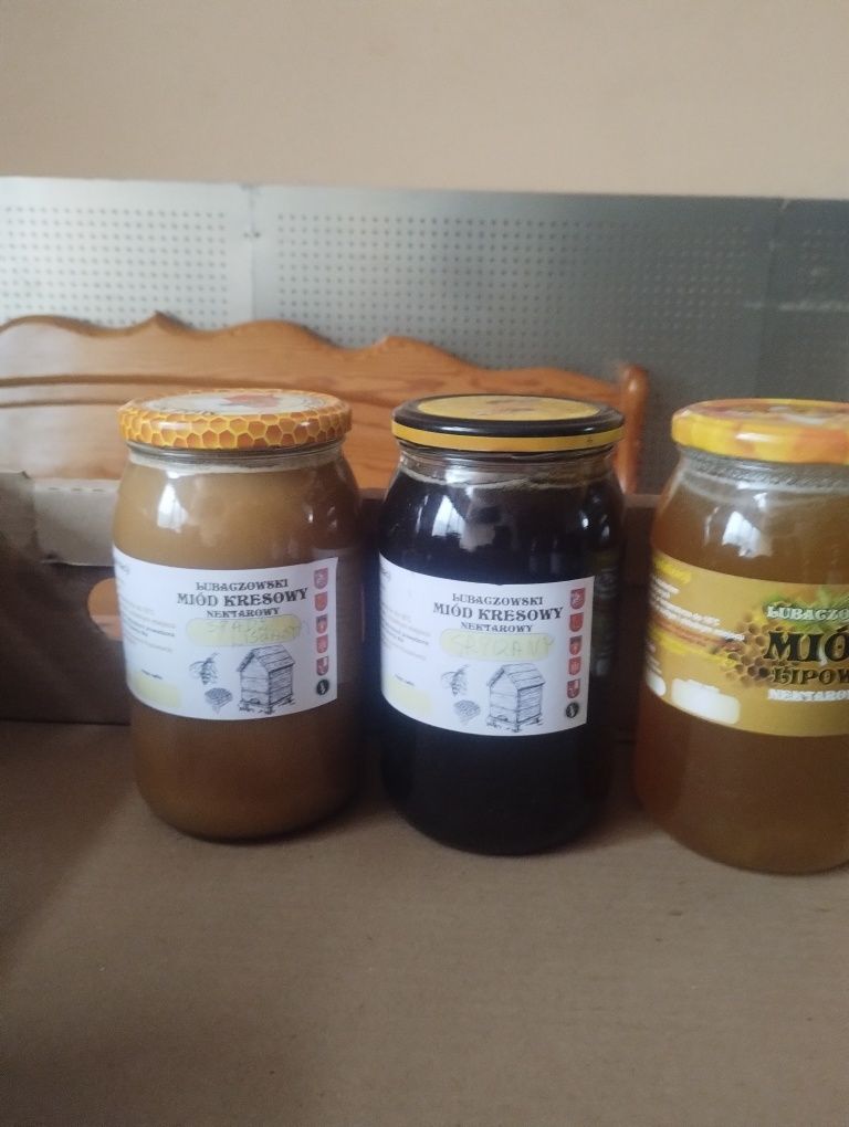 Miód prosto od pszczelarza