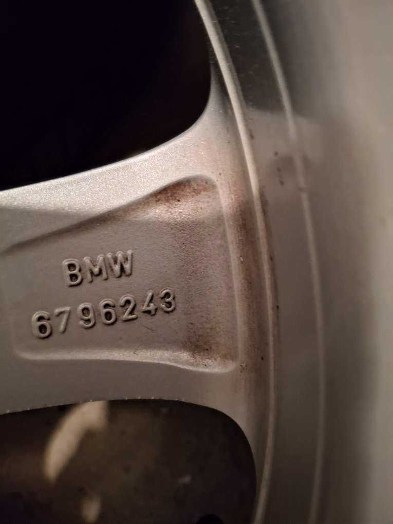 Alum Felgi do BMW orginalne 225/55/17