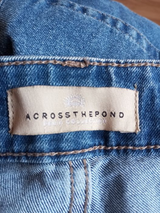 Джинси чоловічі сучасні, для молоді.