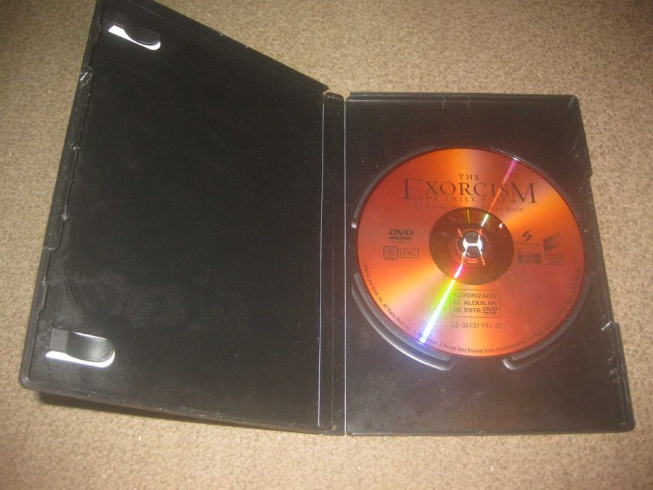 DVD "O Exorcismo de Emily Rose" com Jennifer Carpenter