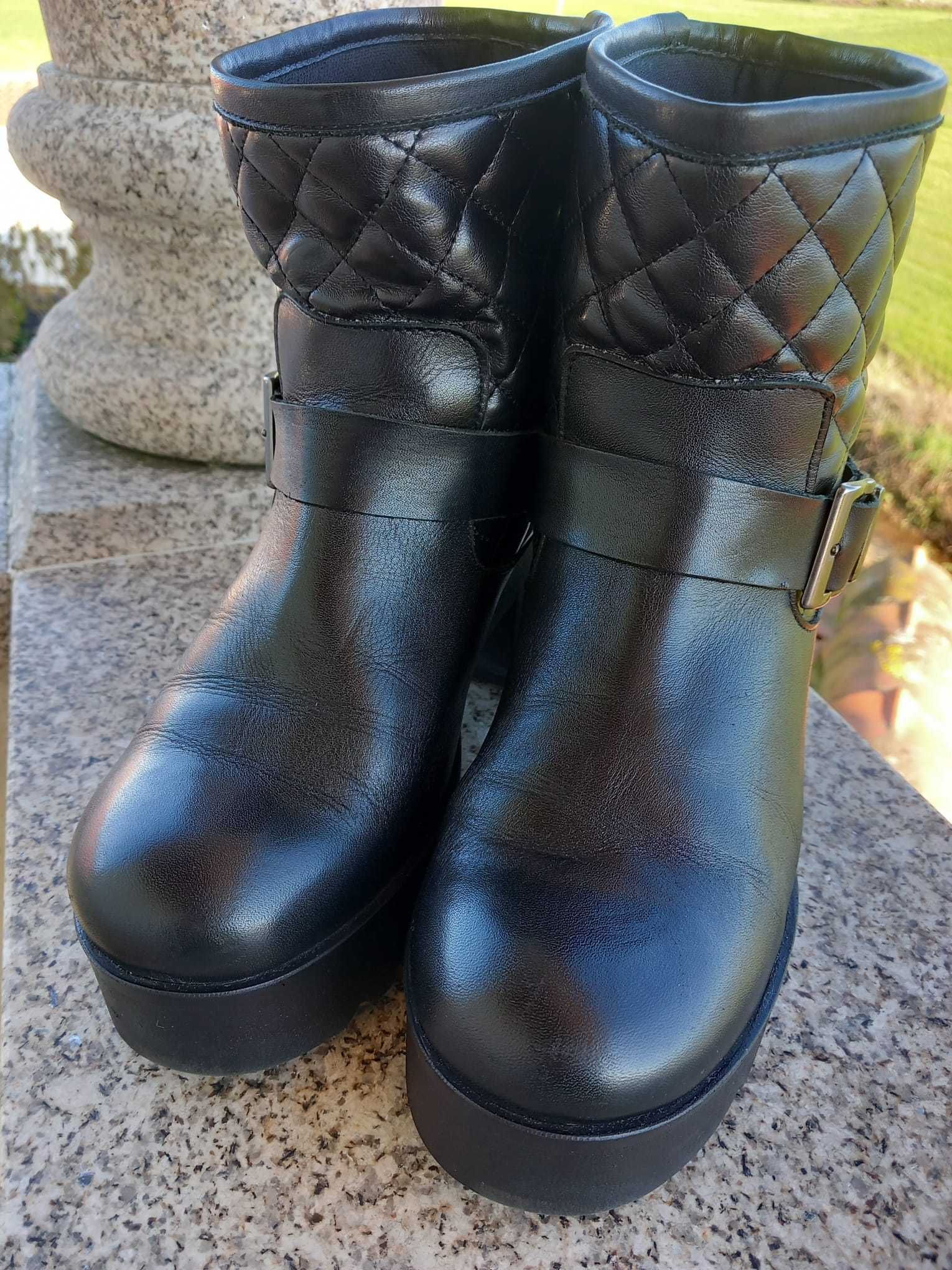 Botins pele quentinhos c/ plataforma tam. 40