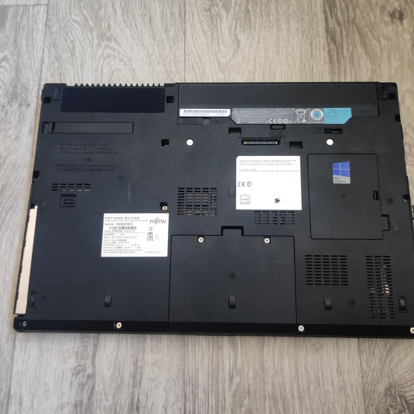 Laptop Fujitsu n730
