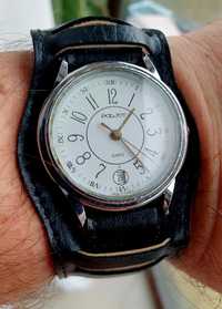 Zegarek Poliot Quartz z datownikiem Made in Russia