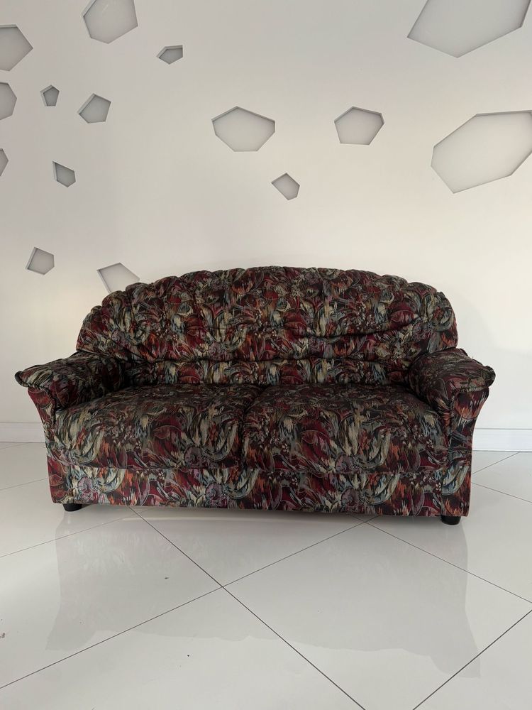 Włoska sofa 2 os vintage materac wellpur