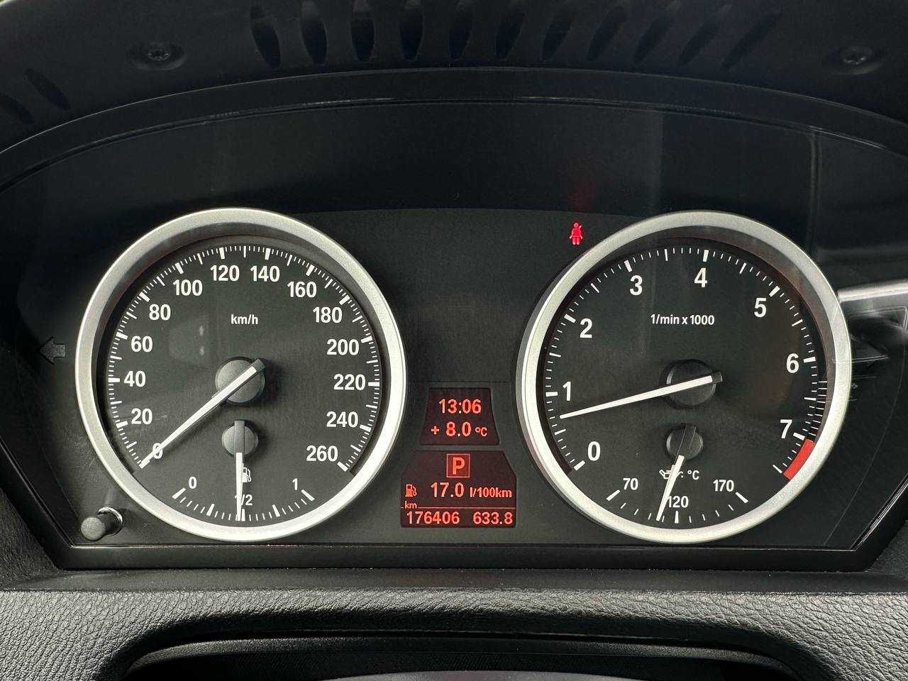 Авто BMW X6 2011