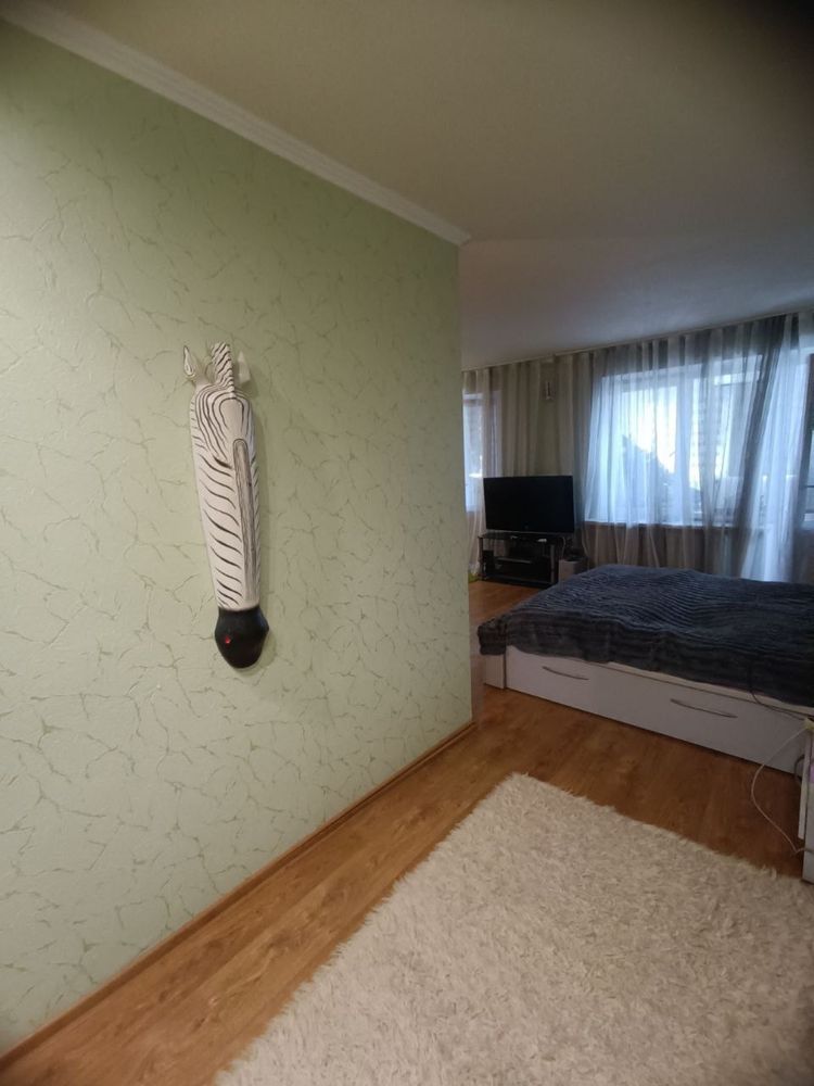 СРОЧНО! Продам 1 ком кв-ру на Рабочей