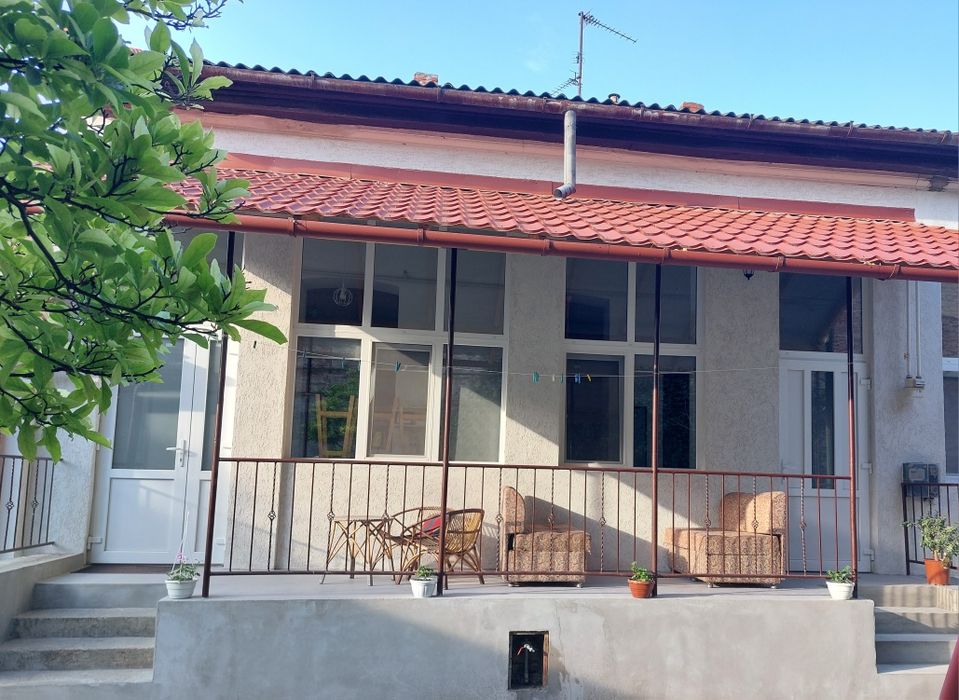 Подобово житло біля термал. басейнів в м.Берегово