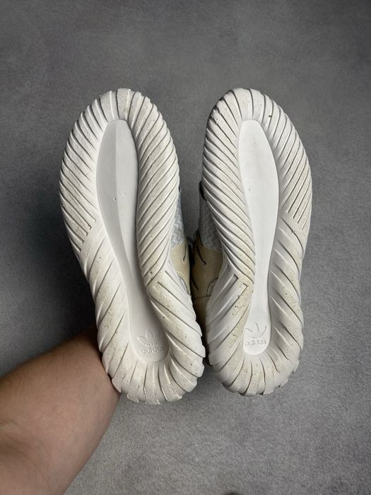 Adidas Tubular 43p ІДЕАЛ Terrex samba ozweego trail ultra boost