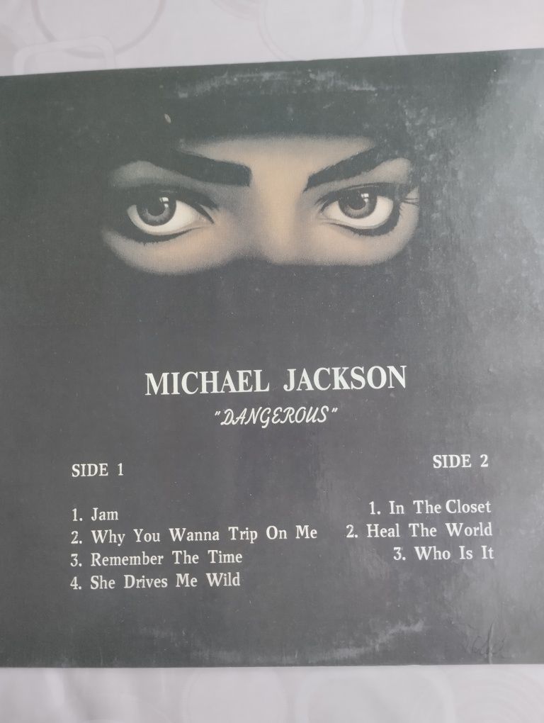 Альбом Майкл Джексон Dangerous.