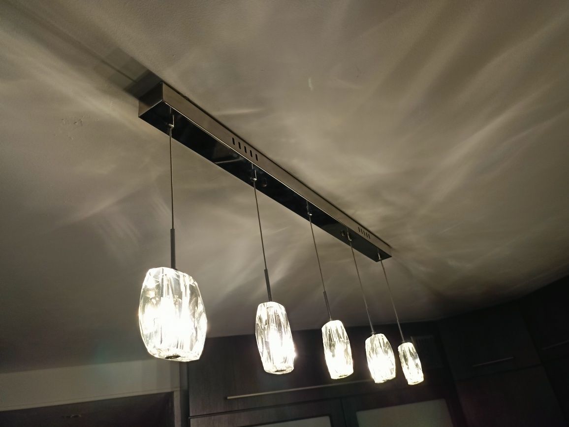 Oświetlenie sufitowe lampa italux pięć kryształów