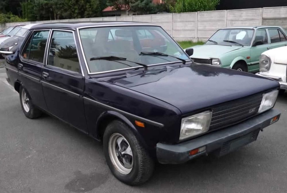 Fiat 131 Mirafiori 1300TC 1981 5 biegów żółte tablice ew .zamienię