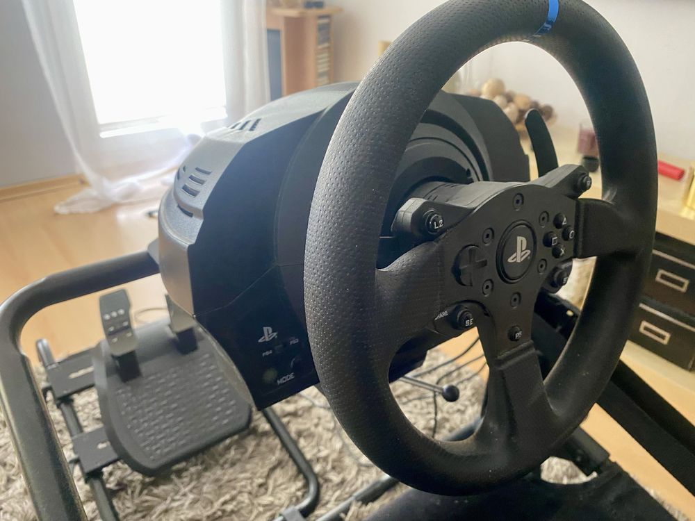 Zestaw do simracingu Thrustmaster T300 + fotel Next Level Racing