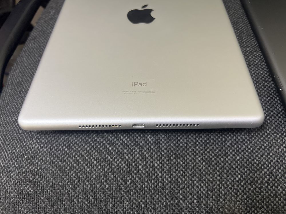 Apple iPad 9 64GB WiFI+LTE