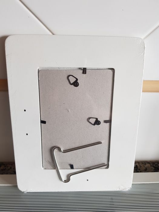 Moldura Vintage IKEA - GLAD DOFS - A ESTREAR