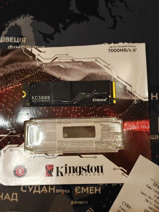 SSD диск Kingston KC3000 1TB M.2 2280 NVMe (SKC3000S/1024G)