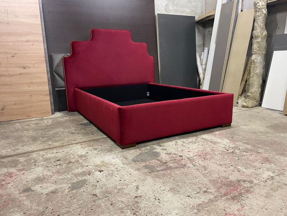 Łóżko tapicerowane 140/160/180 wysokie zaglowie ozdobne pinezki welur