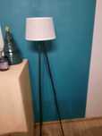 Lampa vox klosz jest z innej firmy