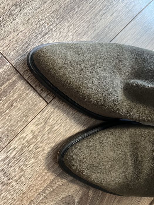 Жіночі замшеві чобітки Per Una на підборах, колір хакі