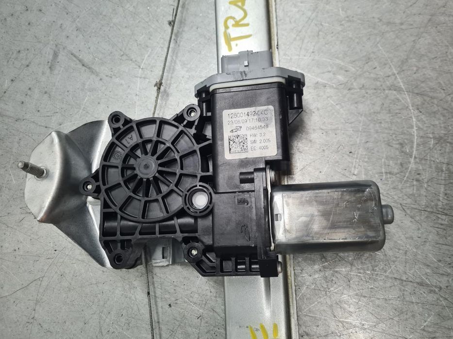 Elevador vidros frente esquerdo RENAULT Trafic III (FG_)