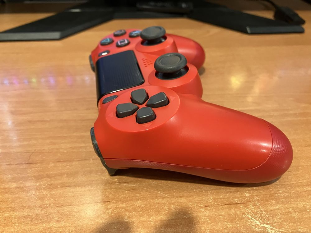 Kontroler pad Dualshock 4 V2 analogi TMR rok gwarancji