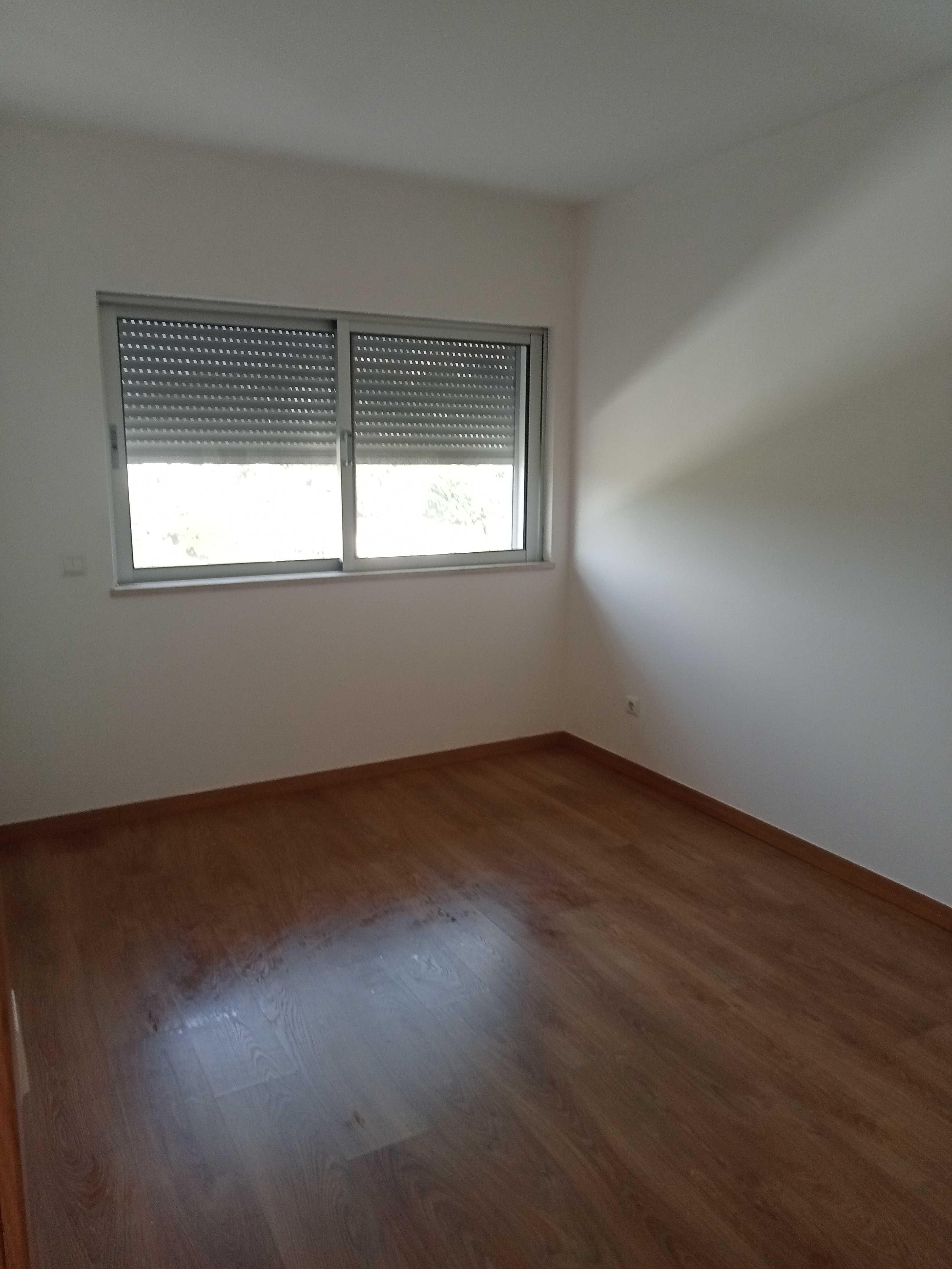 T1 Coimbra com 2 quartos garagem e elevador