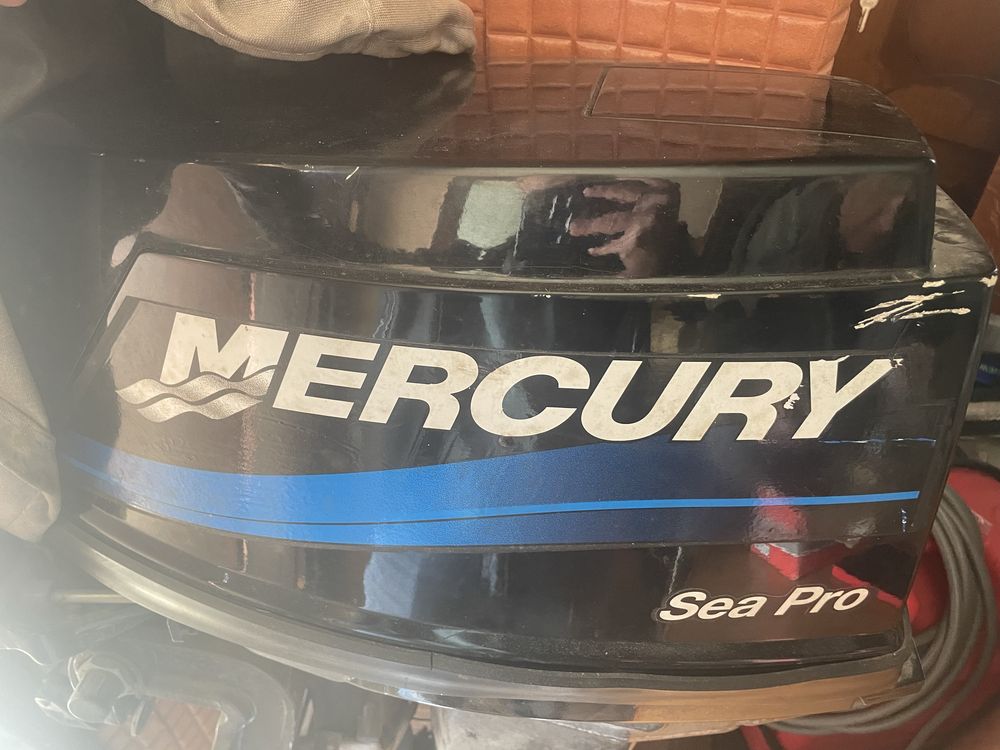 Мотор Mercury 25