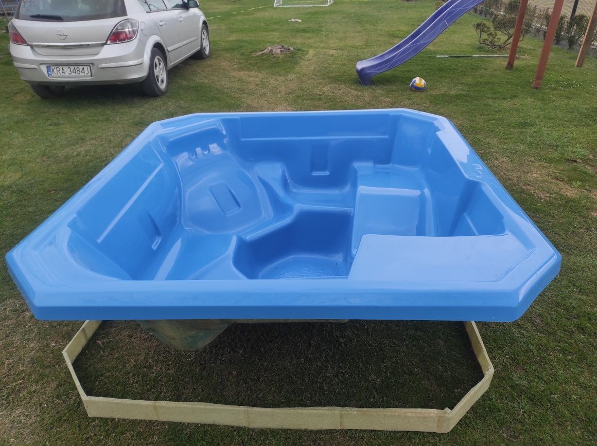 Wkład do jacuzzi balia