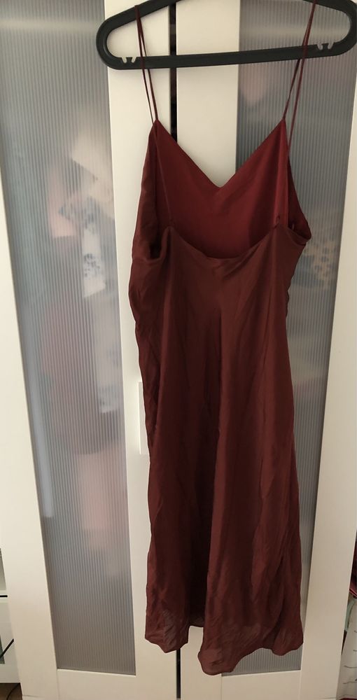 Sukienka Banana Republic bordowa MIDI