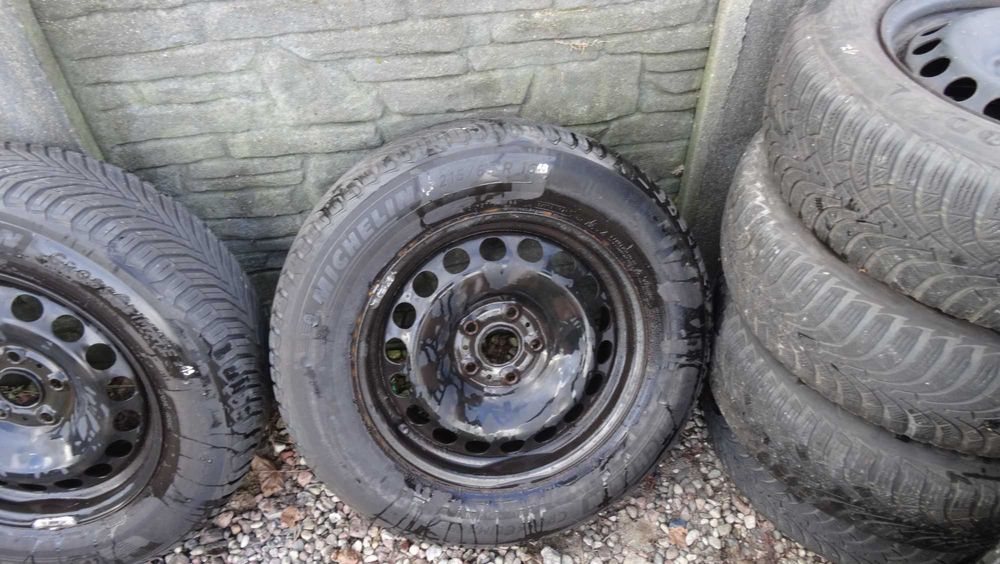 Opony zimowe Volskwagen 5x112 stalówki R16 (19)