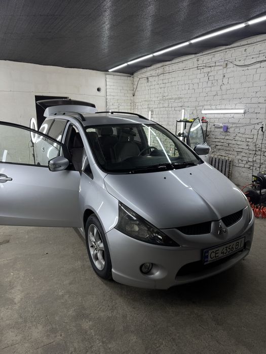Mitsubishi Grandis 2.4 АКПП Газ/Бензин
