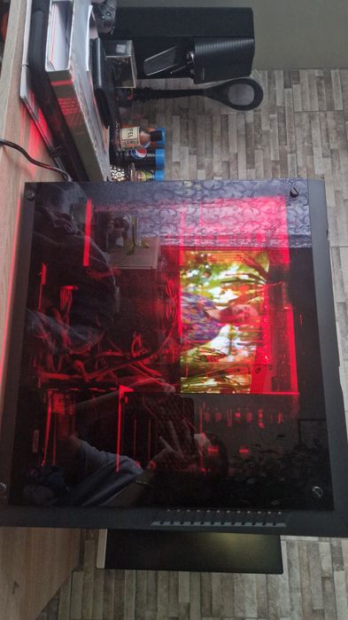 komputer stacjonarny MSI + monitor ASUS VZ27V + klawiatura MSI VIGOR G